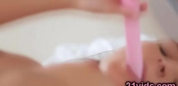 Sexy Anita Bellini pink dildo play